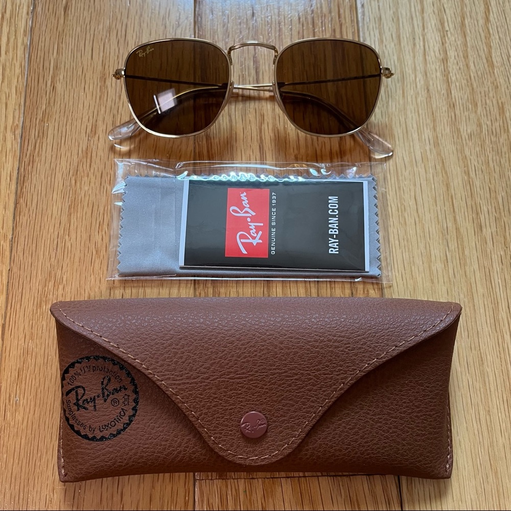 Rayban NEW Frank Legend Gold sunglasses